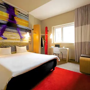 *** Hotel Ibis Centro Italy