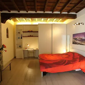 visit-florentia-apartment.it-tuscanyhotel.com/
